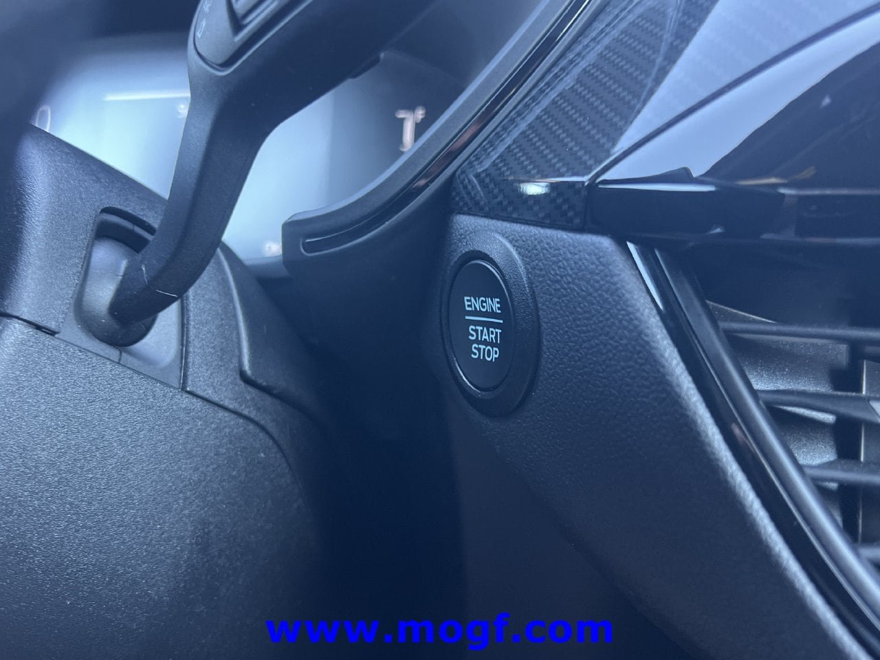 Used 2025 Ford Escape ST-Line FWD image 9