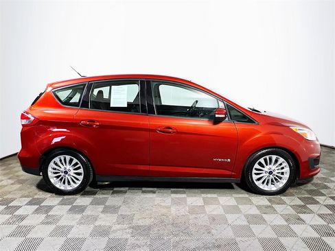 Used 2018 Ford C-MAX SE w/ Equipment Group 201A image 9