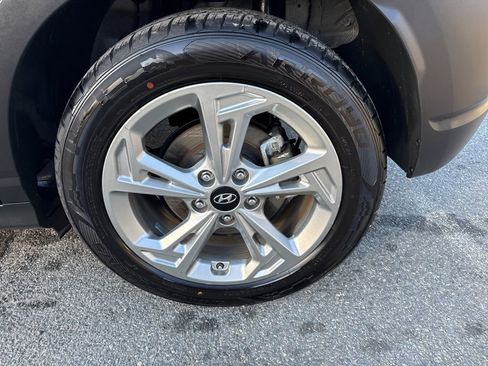 Used 2023 Hyundai Kona SEL image 14