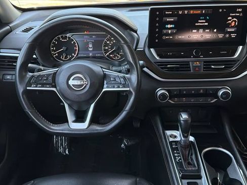 Used 2024 Nissan Altima 2.5 SR w/ SR Premium Package AWD/4WD image 17