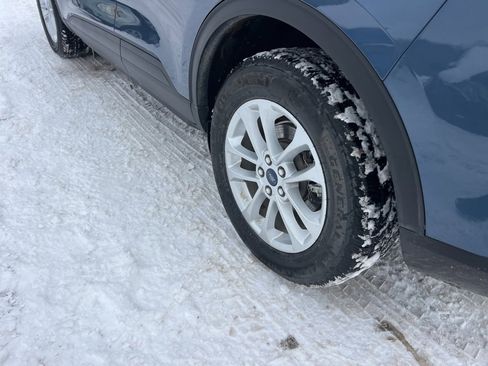 Used 2020 Ford Escape SE image 30