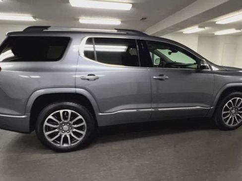 Certified 2022 GMC Acadia Denali w/ Denali Ultimate Package AWD/4WD image 9