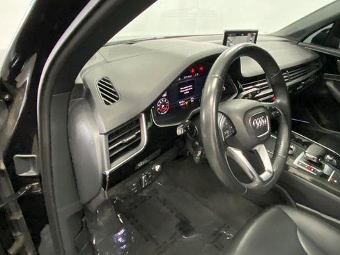 Used 2019 Audi Q7 3.0T Prestige w/ Prestige Package image 35