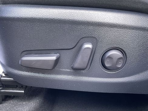 Certified 2023 Kia Soul FWD image 20