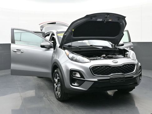 Used 2021 Kia Sportage LX w/ LX AWD Popular Package image 54