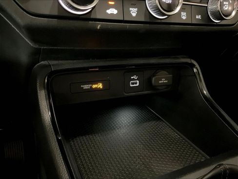 Used 2025 Honda CR-V LX image 16
