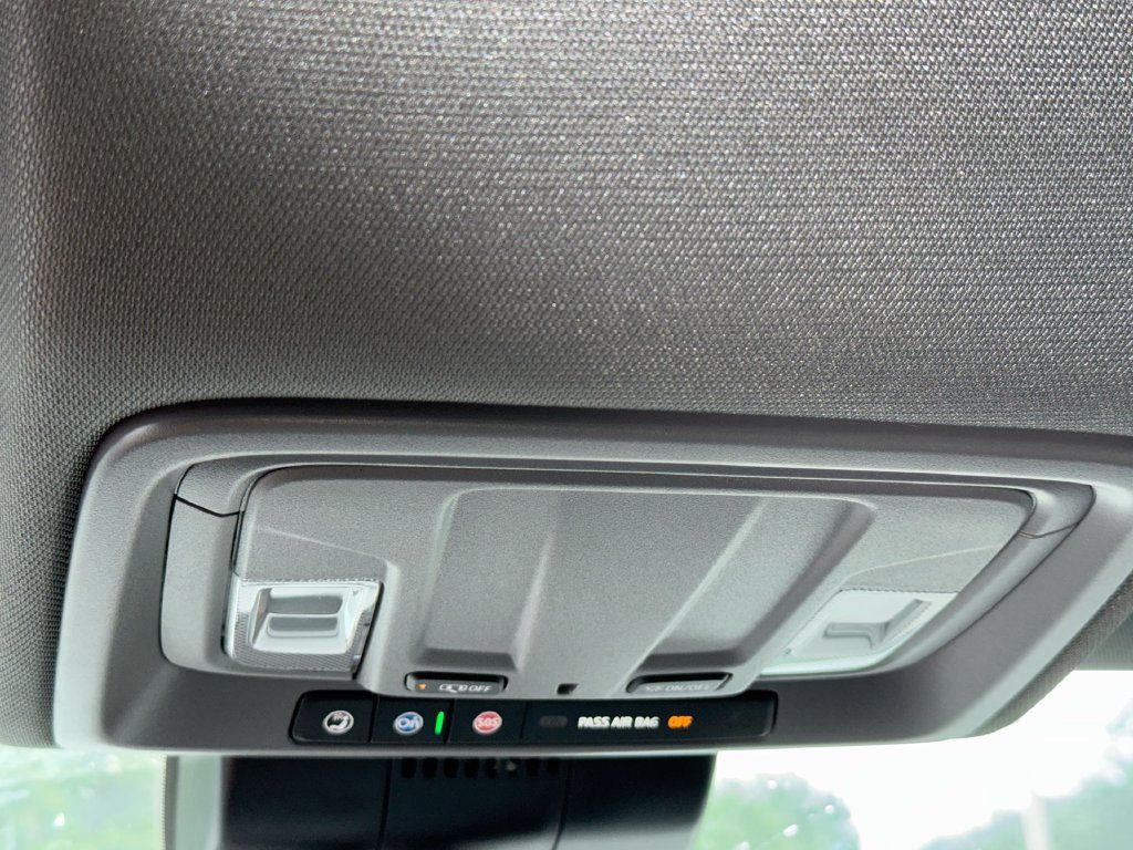 Used 2025 Chevrolet Silverado 1500 RST RWD image 19