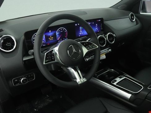 New 2026 Mercedes-Benz GLA 250 image 4