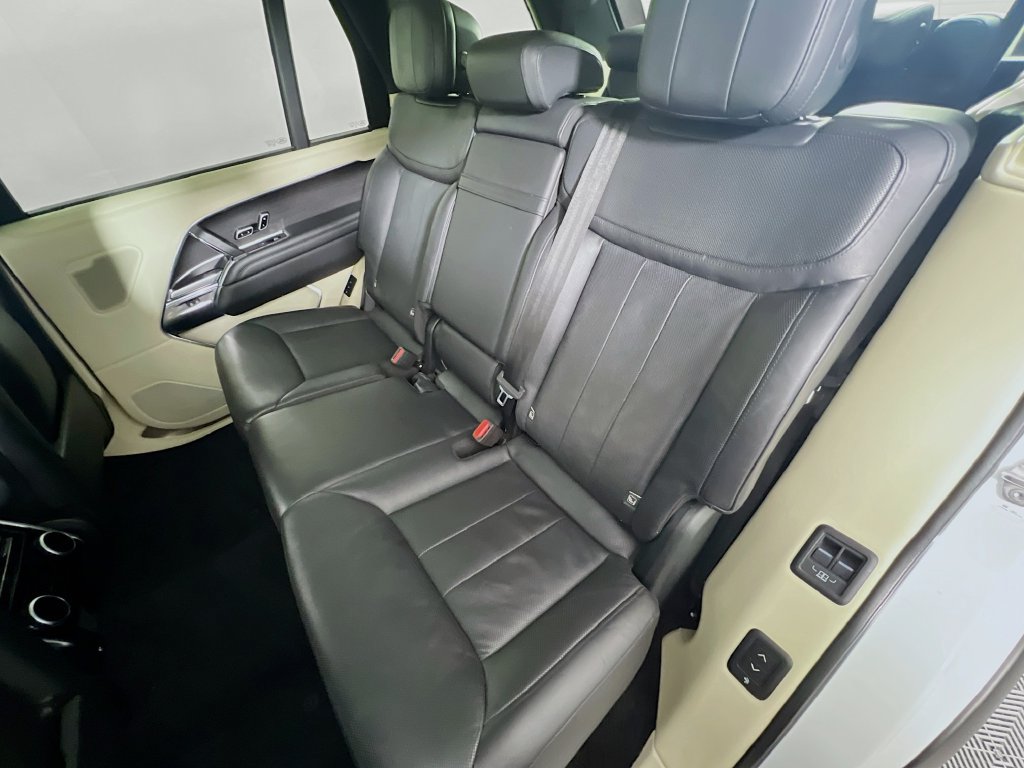 Used 2022 Land Rover Range Rover Long Wheelbase SE AWD/4WD image 26