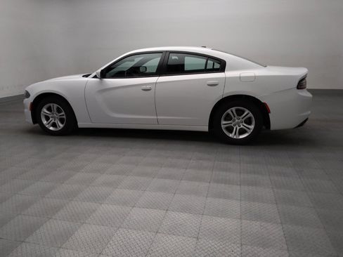 Used 2022 Dodge Charger SXT RWD image 3
