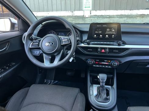 Used 2019 Kia Forte LXS image 16