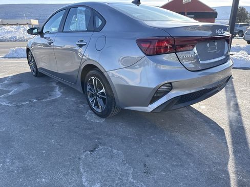 Certified 2023 Kia Forte LXS image 6