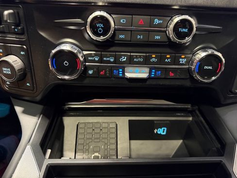 Used 2026 Ford F250 Platinum AWD/4WD image 25