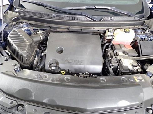 Used 2022 Buick Enclave Essence image 5