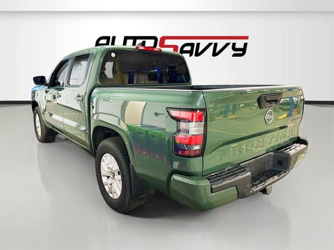 Used 2022 Nissan Frontier SV w/ Technology Package image 5