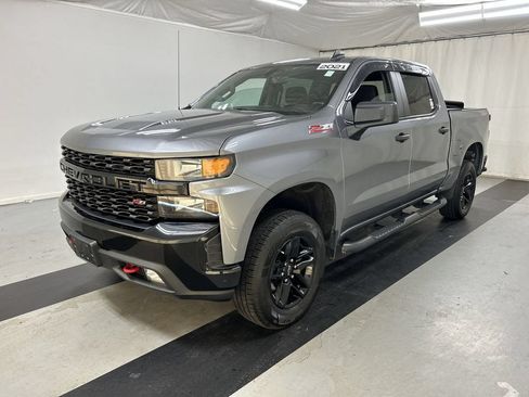 Used 2021 Chevrolet Silverado 1500 Custom Trail Boss w/ LPO, Dark Essentials Package AWD/4WD image 5