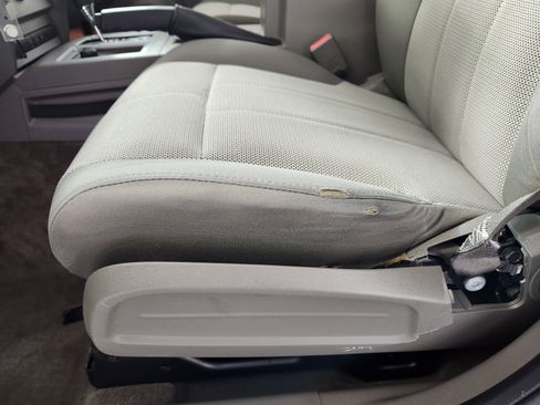 Used 2009 Dodge Nitro SE image 14