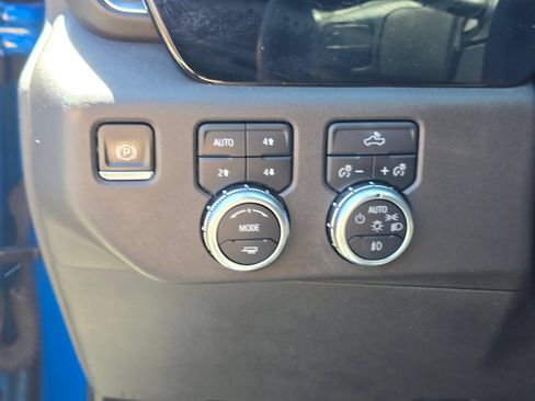 Used 2022 GMC Sierra 1500 Elevation AWD/4WD image 24