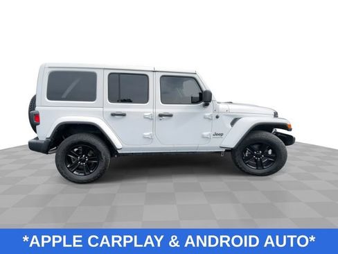 Used 2023 Jeep Wrangler Altitude image 10