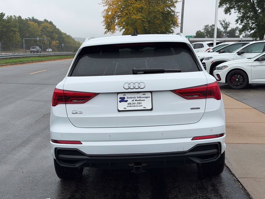 Used 2021 Audi Q3 2.0T Premium Plus w/ Premium Plus Package AWD/4WD image 8