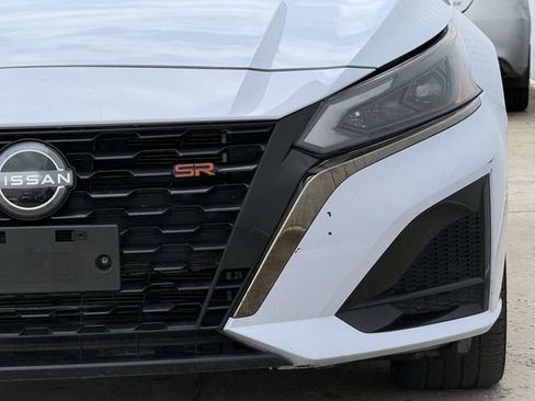 Used 2024 Nissan Altima 2.5 SR image 9