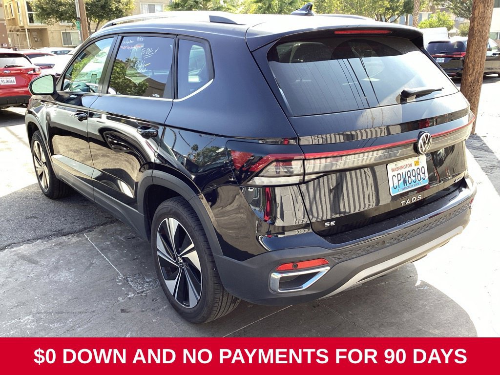 Used 2025 Volkswagen Taos SE AWD/4WD image 5