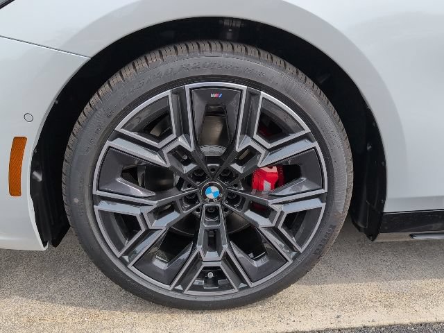 New 2027 BMW 530i xDrive w/ M Sport Package AWD/4WD image 10