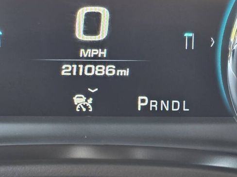 Used 2019 GMC Yukon Denali w/ Denali Ultimate Package RWD image 17