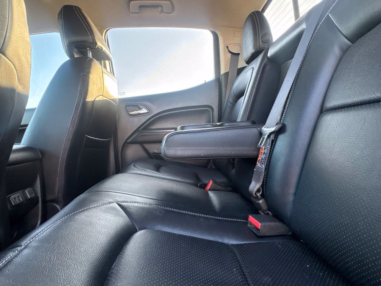 Used 2018 GMC Canyon SLE w/ SLE Convenience Package RWD image 31