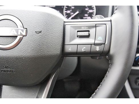 Used 2026 Nissan Rogue SV w/ SV Premium Package FWD image 14