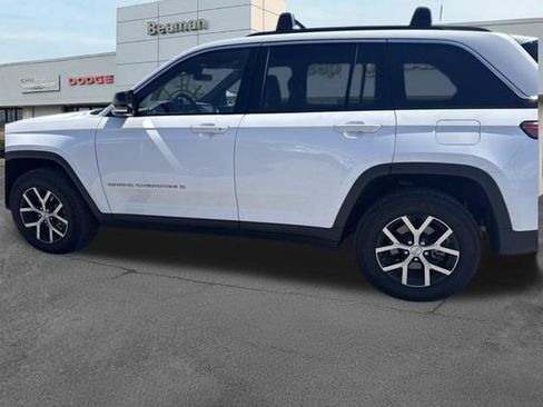 Used 2024 Jeep Grand Cherokee Limited w/ Luxury Tech Group II AWD/4WD image 5