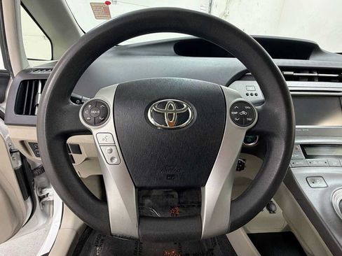 Used 2013 Toyota Prius Three FWD image 16