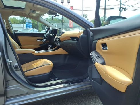 Used 2024 Nissan Sentra SV w/ SV Premium Package FWD image 14