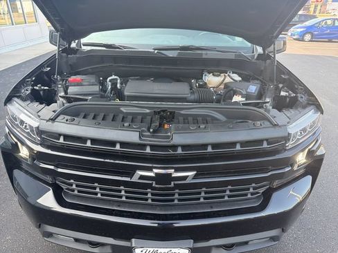 Used 2021 Chevrolet Silverado 1500 RST AWD/4WD image 27