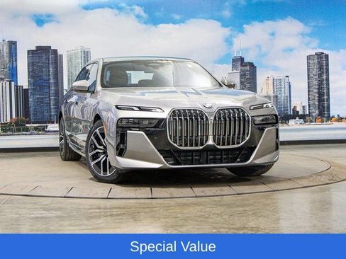 Used 2025 BMW 760i xDrive w/ Premium Package AWD/4WD image 1