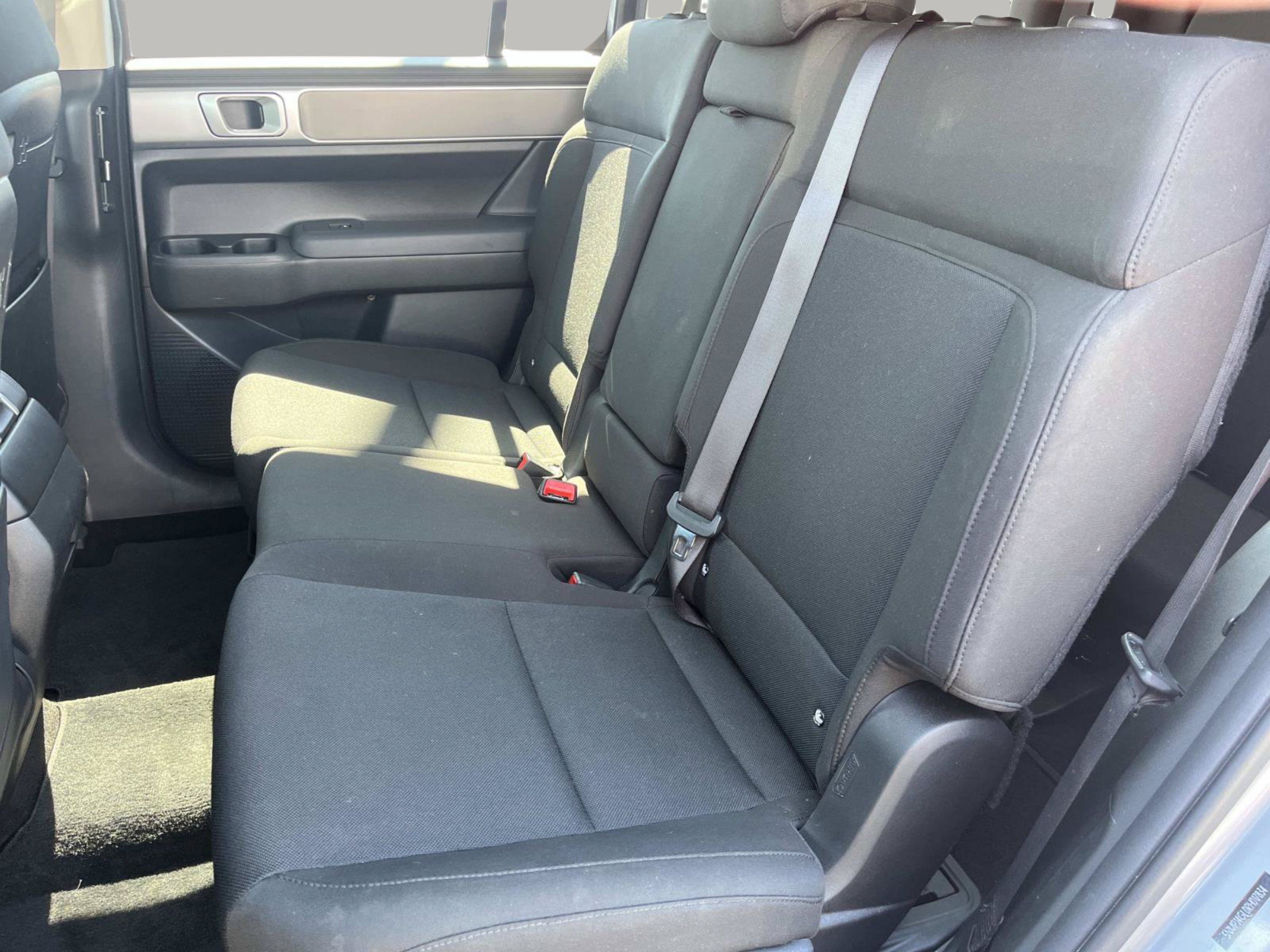 Used 2024 Hyundai Santa Fe SE FWD image 16
