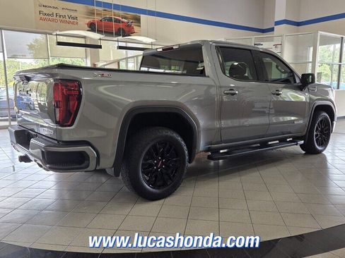 Used 2024 GMC Sierra 1500 Elevation w/ X31 Off-Road Package AWD/4WD image 4