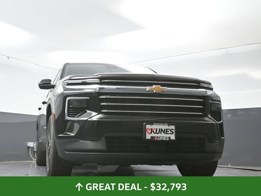 Used 2024 Chevrolet Traverse LT FWD image 60
