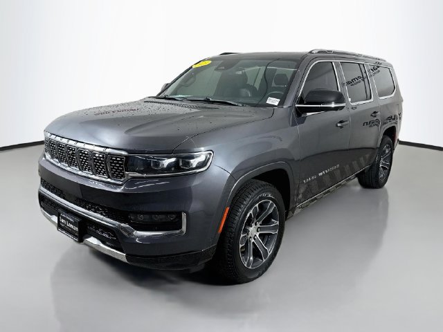 Used 2023 Jeep Grand Wagoneer L 4WD image 3