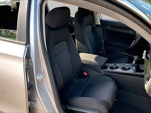 Used 2023 Honda Civic LX image 21