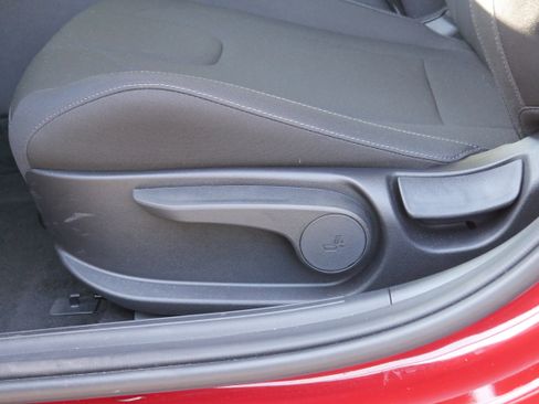 Used 2025 Hyundai Elantra Sport w/ Cargo Package image 13