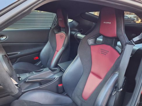 Certified 2024 Nissan Z NISMO w/ Floor Mat Package image 11