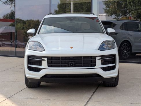 New 2026 Porsche Cayenne E-Hybrid image 6