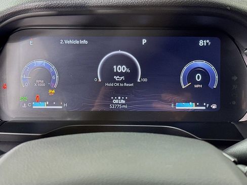 Used 2024 Jeep Grand Cherokee Altitude RWD image 13