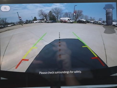 Used 2023 Ford Expedition XLT image 20