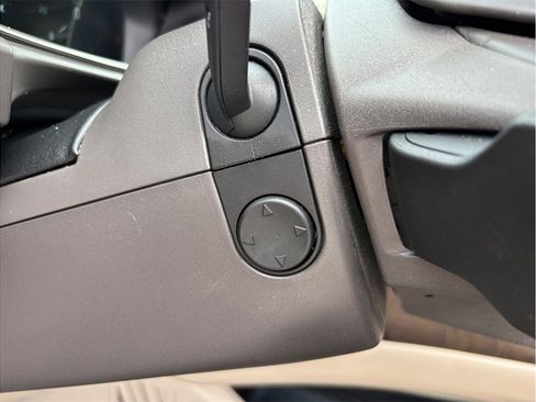 Used 2019 Lincoln Nautilus Select FWD image 22
