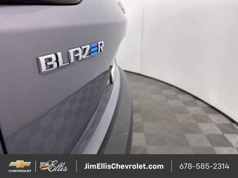 New 2026 Chevrolet Blazer EV LT image 58