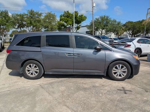 Used 2016 Honda Odyssey EX-L image 3