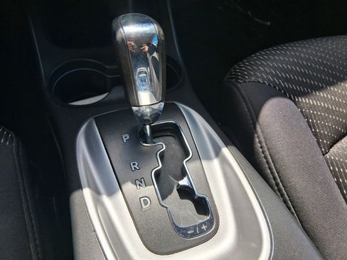 Used 2014 Dodge Journey SXT w/ Flexible Seating Group image 22