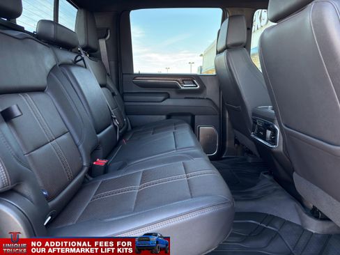 Used 2024 Chevrolet Silverado 2500 High Country w/ Technology Package image 28